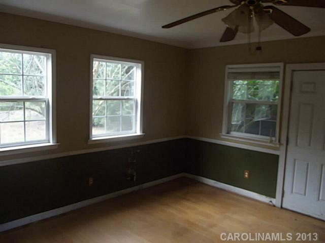 515 Meadowview Dr, Monroe, NC 28110 photo 5