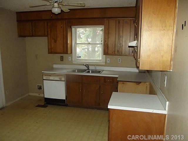 515 Meadowview Dr, Monroe, NC 28110 photo 3