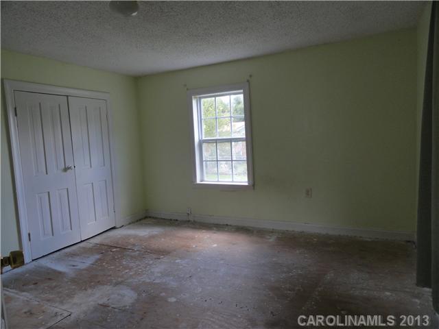 305 Durham Rd, Stanley, NC 28164 photo 7
