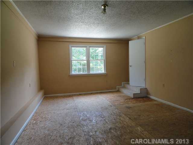 305 Durham Rd, Stanley, NC 28164 photo 6