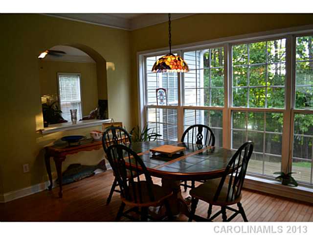 1547 Valhalla Dr, Denver, NC 28037 photo 4