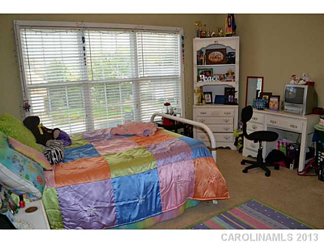 1547 Valhalla Dr, Denver, NC 28037 photo 12