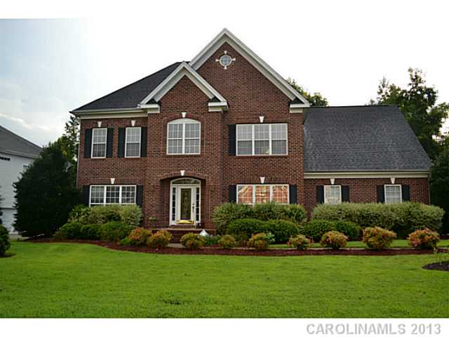 1547 Valhalla Dr, Denver, NC 28037 photo 1
