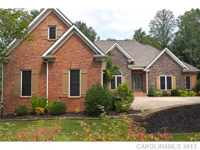 171 Logan Dr, Davidson, NC 28036 photo 1