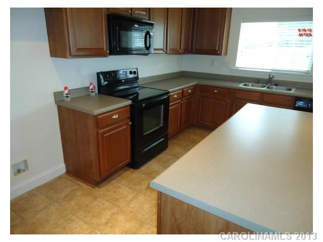 4719 Kiddle Ln, Monroe, NC 28110 photo 2