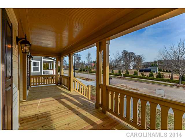 111 Caladium Dr, Mooresville, NC 28115 photo 4