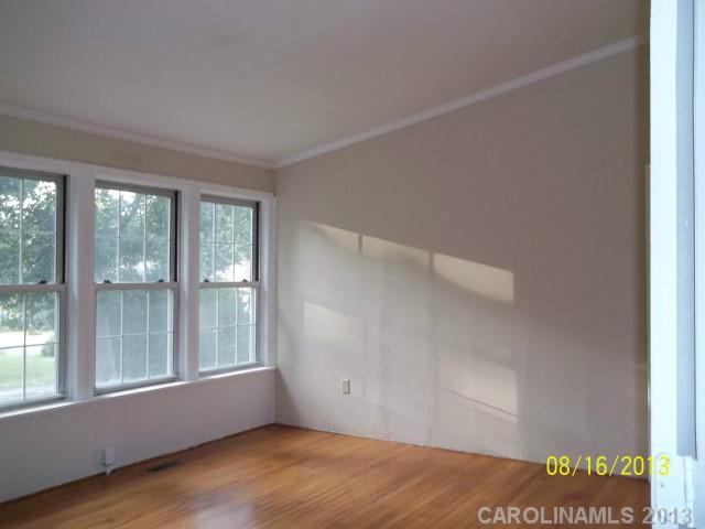 305 Bethpage Rd, Kannapolis, NC 28081 photo 7