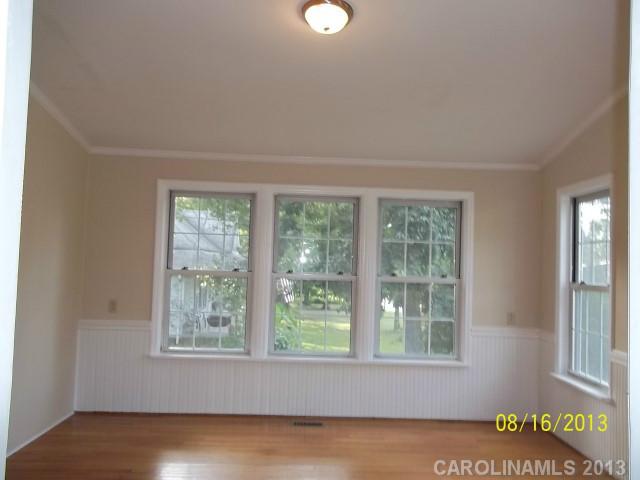 305 Bethpage Rd, Kannapolis, NC 28081 photo 4