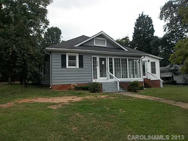 305 Bethpage Rd, Kannapolis, NC 28081 photo 1