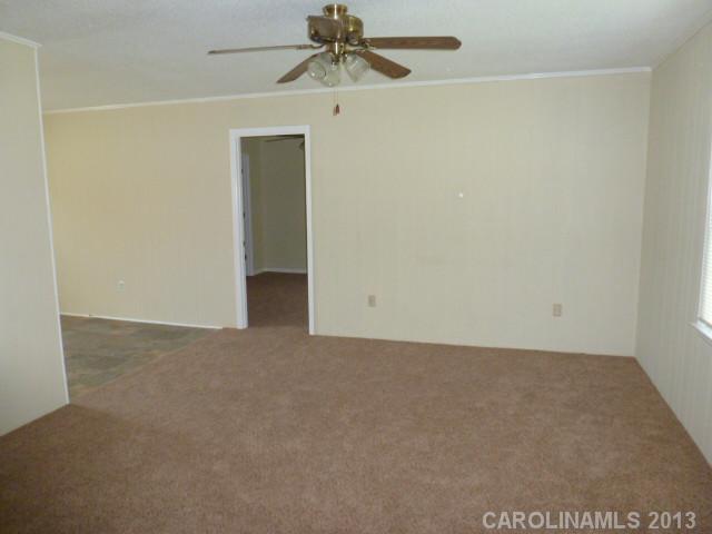 599 Starcliff Cir, Lancaster, SC 29720 photo 3