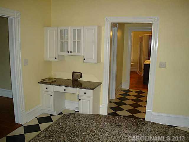 305 Calhoun St, Clover, SC 29710 photo 7