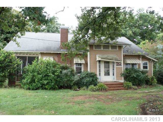 204 3rd St, Oakboro, NC 28129 photo 1