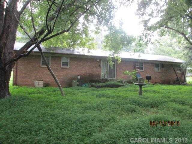 701 Pinehurst St, Salisbury, NC 28144 photo 2