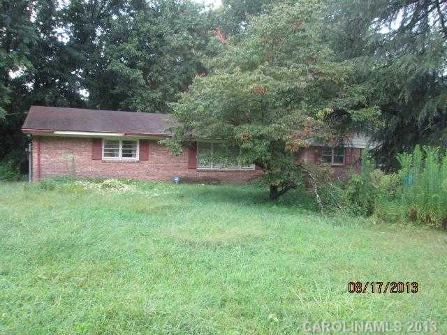 701 Pinehurst St, Salisbury, NC 28144 photo 1
