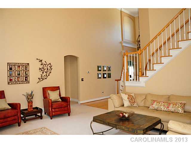 18731 Dembridge Dr, Davidson, NC 28036 photo 5