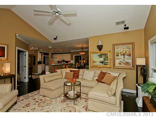 17520 Springwinds Dr, Cornelius, NC 28031 photo 7