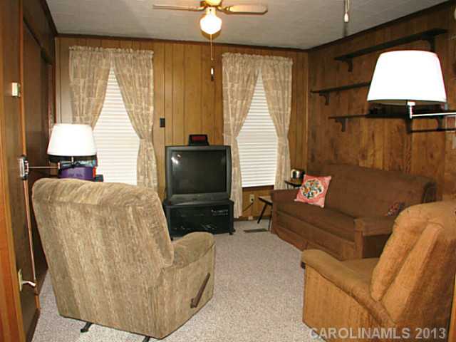 1104 E 10th St, Kannapolis, NC 28083 photo 9