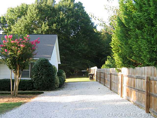 227 East Ave, Monroe, NC 28110 photo 13