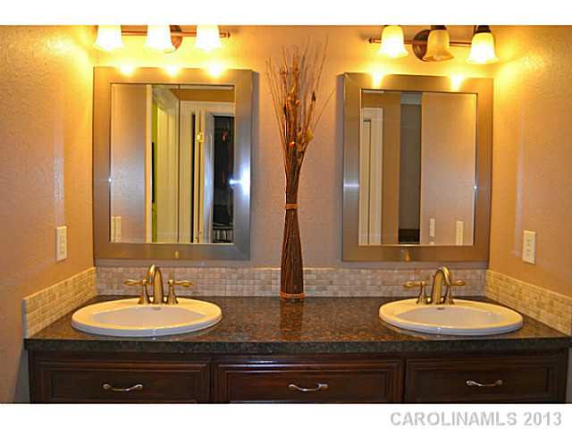 227 East Ave, Monroe, NC 28110 photo 9