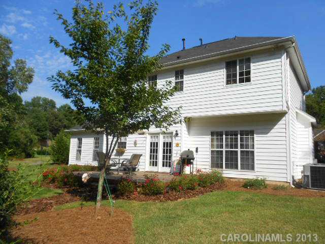 2525 Bathgate Ln, Matthews, NC 28105 photo 15