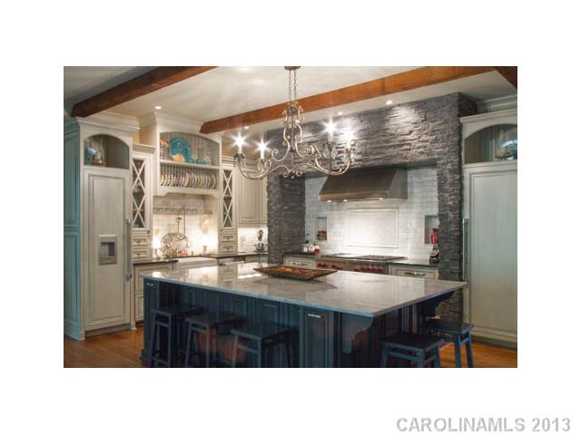 920 Martingale Ln, Davidson, NC 28036 photo 2
