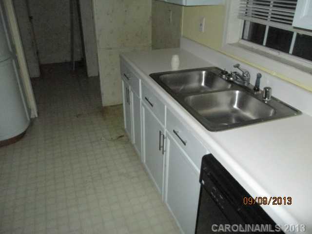 219 Potter Rd, Monroe, NC 28110 photo 3