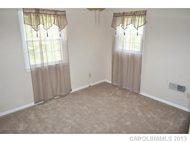 2118 Lancaster Ave, Monroe, NC 28112 photo 10