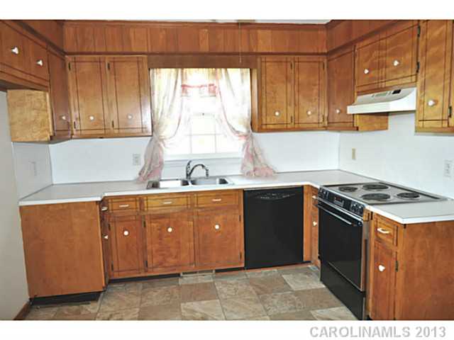 2118 Lancaster Ave, Monroe, NC 28112 photo 5