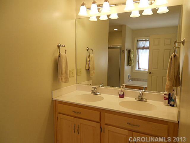 4902 Austin Shores Dr, Denver, NC 28037 photo 10