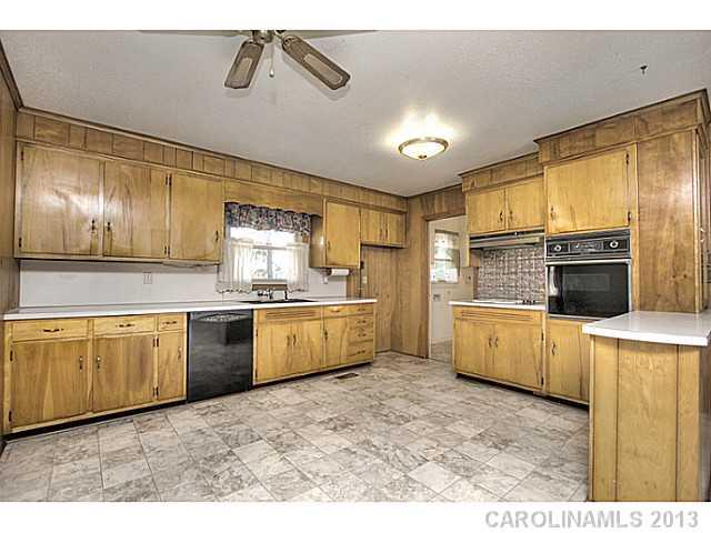 819 Walters Mill Rd, Monroe, NC 28112 photo 4