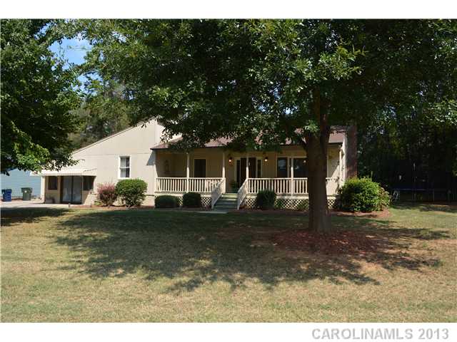 21505 Rio Oro Dr, Cornelius, NC 28031 photo 3
