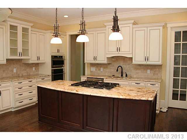 20608 Pointe Regatta Dr, Cornelius, NC 28031 photo 2
