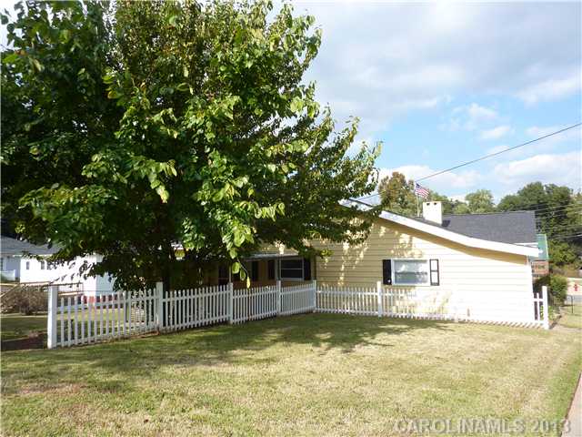 160 Eighth Ave, Cramerton, NC 28032 photo 2