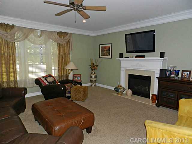 8602 Dansington Ct, Waxhaw, NC 28173 photo 7