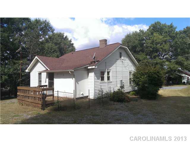 8 Murray St, Maiden, NC 28650 photo 2