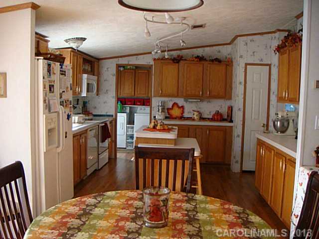 1851 E Chappell Rd, Mc Connells, SC 29726 photo 4