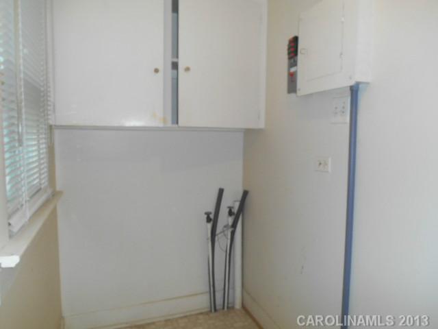 202 E 3rd Street St, Kannapolis, NC 28083 photo 10