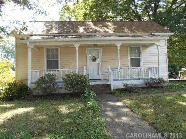 202 E 3rd Street St, Kannapolis, NC 28083 photo 1