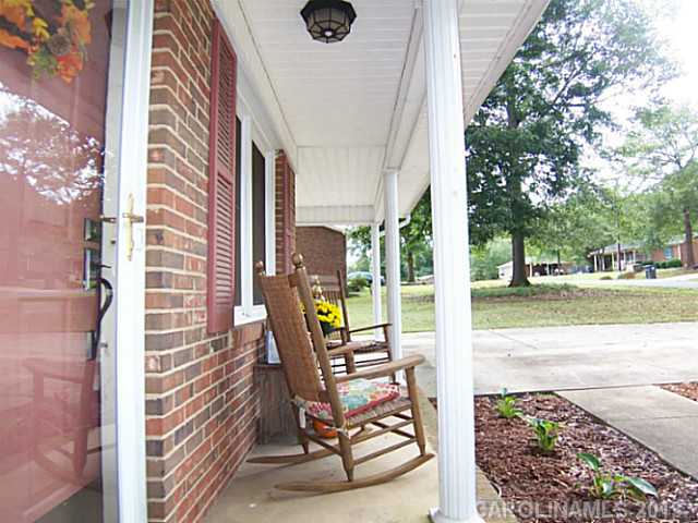 112 Ramsgate Dr, Shelby, NC 28152 photo 2