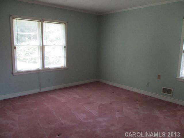601 Ruby Ln, Gastonia, NC 28054 photo 9