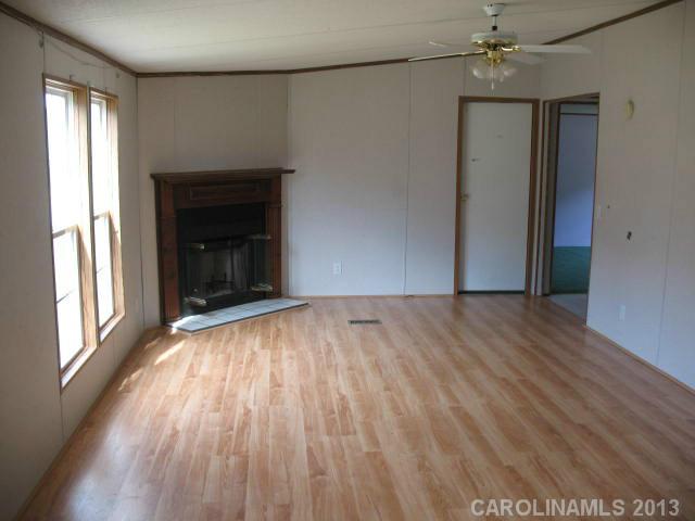 145 Cornwall Rd, Harmony, NC 28634 photo 1