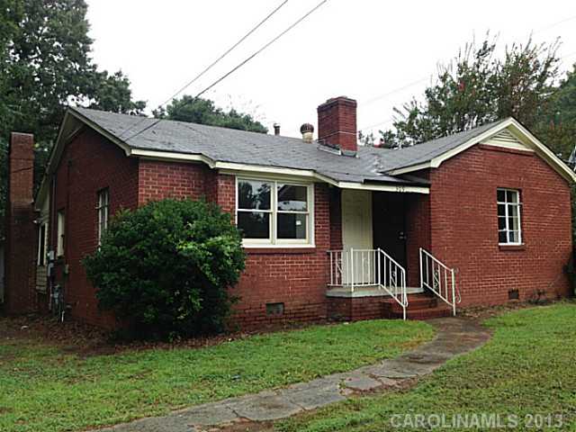 309 Richardson St, Monroe, NC 28110 photo 1