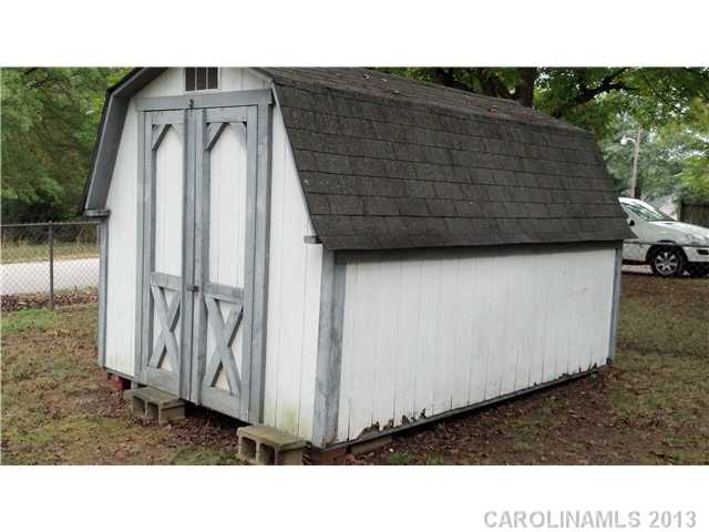 1222 E 1st St, Kannapolis, NC 28083 photo 12
