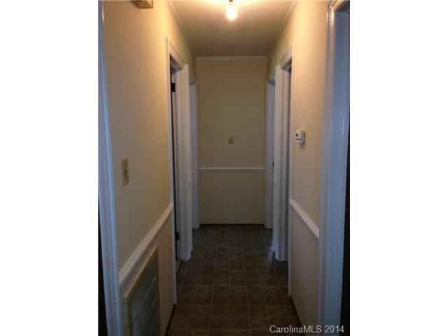 433 Valley St, Stanley, NC 28164 photo 4