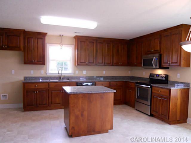 5206 Sustar Dr, Monroe, NC 28110 photo 4