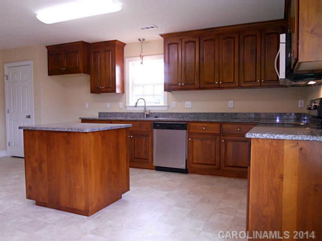 5206 Sustar Dr, Monroe, NC 28110 photo 5