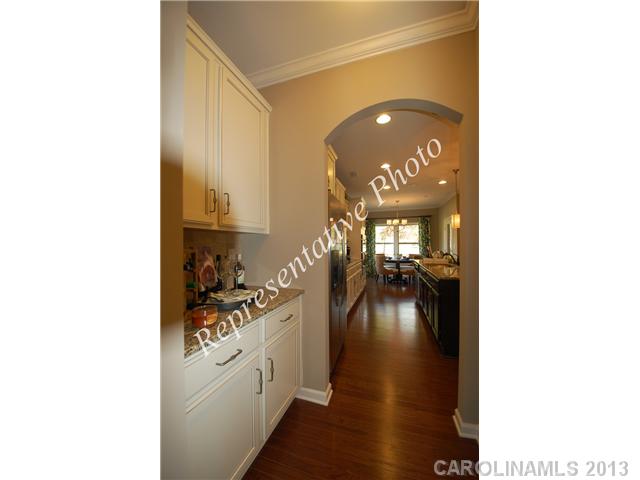 1905 Larkspur St, Tega Cay, SC 29708 photo 3