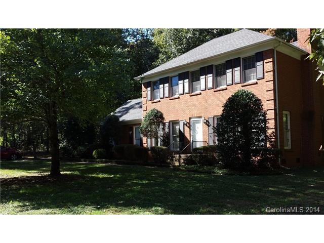 2409 Fox Hunt Dr, Monroe, NC 28110 photo 1