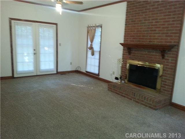 2409 Fox Hunt Dr, Monroe, NC 28110 photo 7