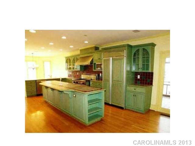 226 S Thompson St, Davidson, NC 28036 photo 4